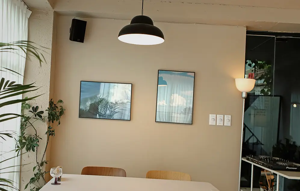 옥수 음식점 인테리어 상업 공간 감각 디자인